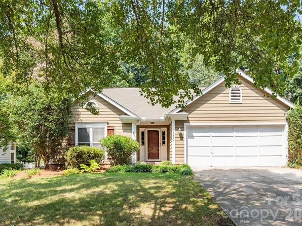 10333 Danesway Ln, Cornelius, NC 28031