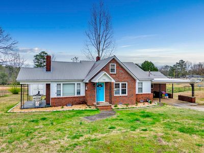 712 9th Ave SE, Cullman, AL, 35055