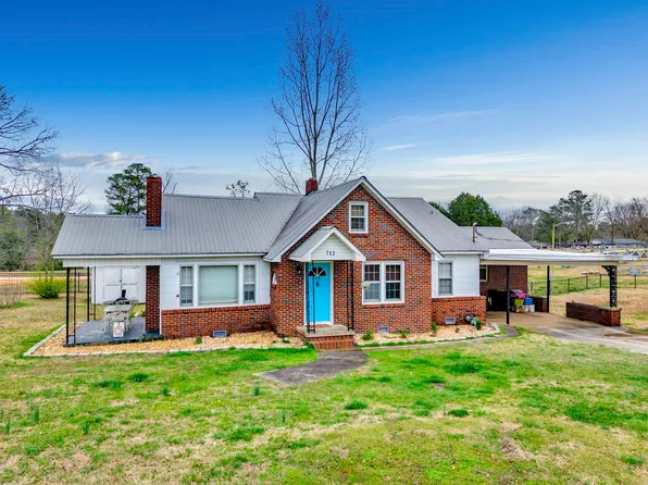 712 9th Ave SE, Cullman, AL 35055