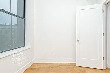 Rented by MySpaceNYC