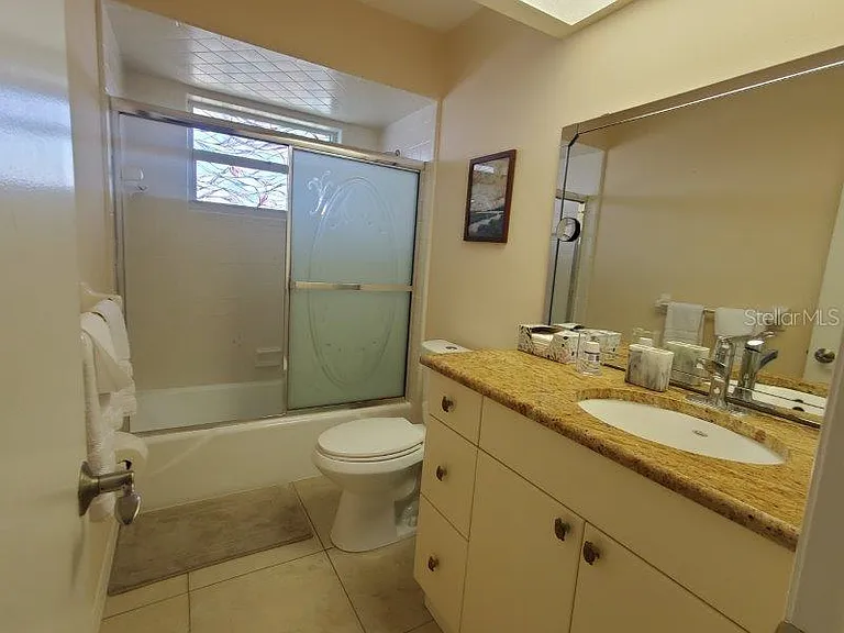 423 Matares Dr — Photo 18