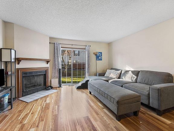 4th image of 5725 Kilbury Ln #123C
