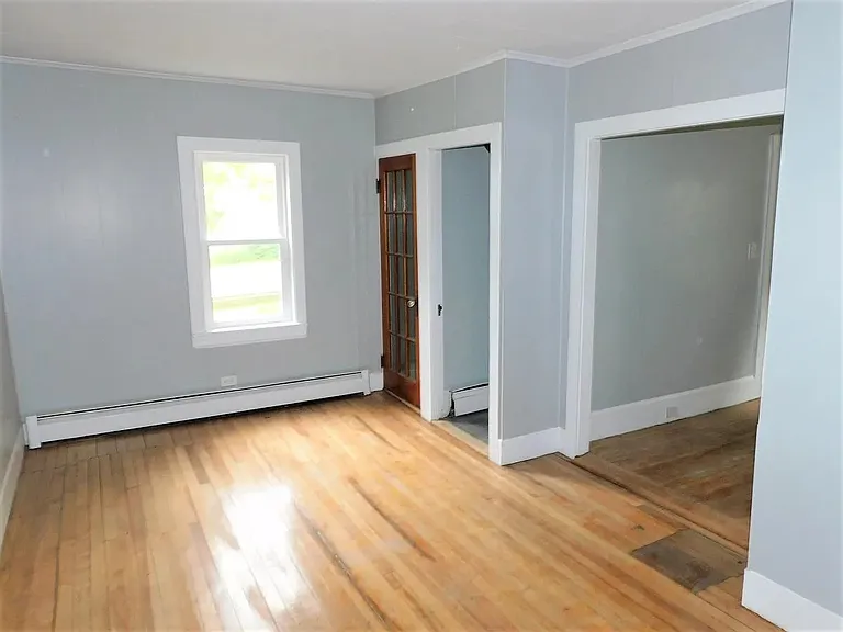 31 Wesley St — Photo 10