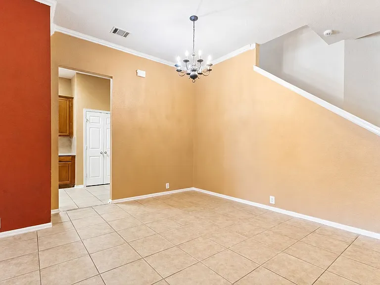 3527 Mendocino Park — Photo 9