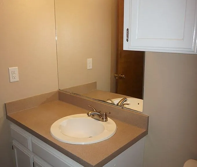 3606 Juanita Ave — Photo 9