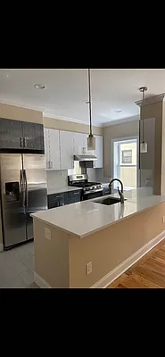 Rented by Voro, LLC | media 2