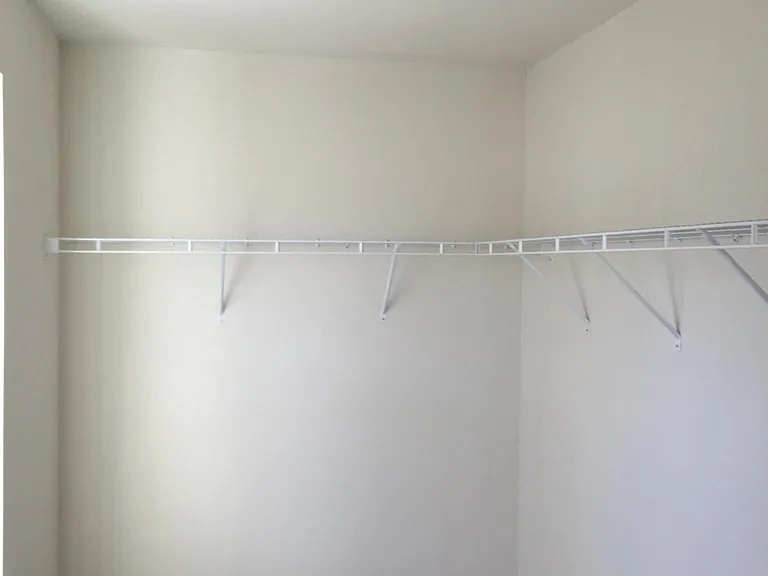 605 Haverford Ave — Photo 12