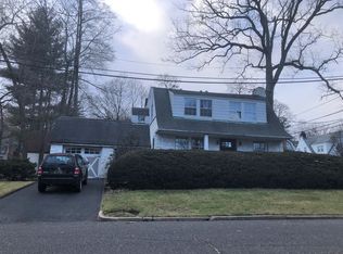 1 Palmer Ave, Tenafly, NJ 07670