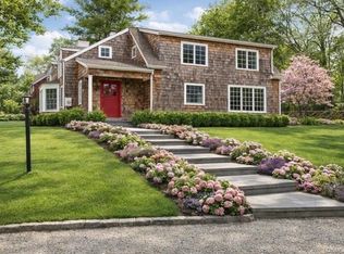 98 South Road, Westhampton, NY 11977