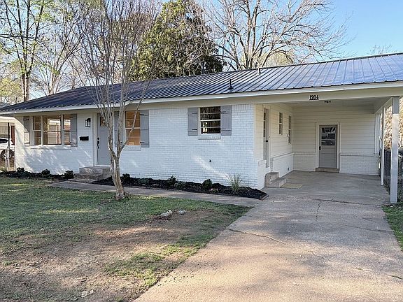 2nd image of 1204 Harton St