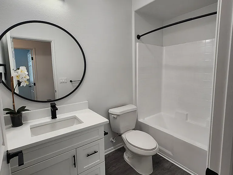 Placita Luxe Residences — Photo 16