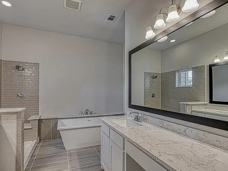 4932 McKinney Hollow Dr — Photo 24