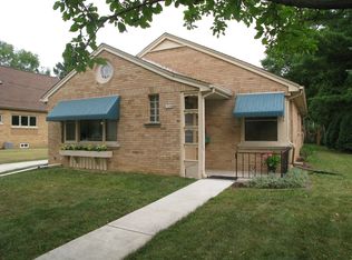 1648 11th Ave, Grafton, WI 53024