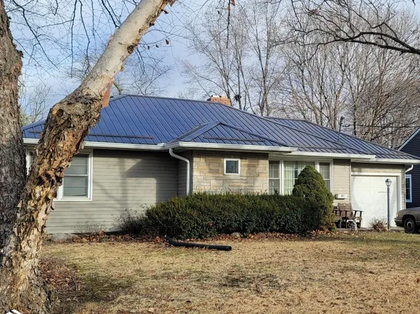 411 K Ave W, Oskaloosa, IA 52577