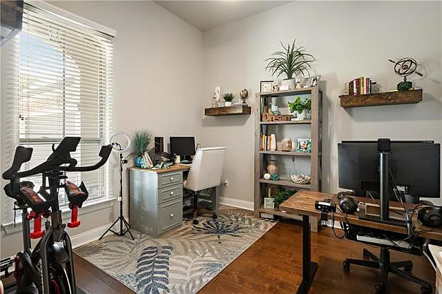 400 Walter Ln — Photo 15