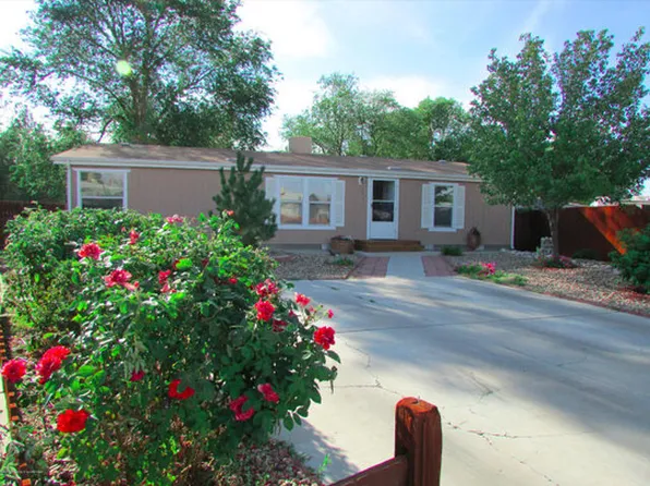 2220 Brittany Pl, Farmington, NM 87401