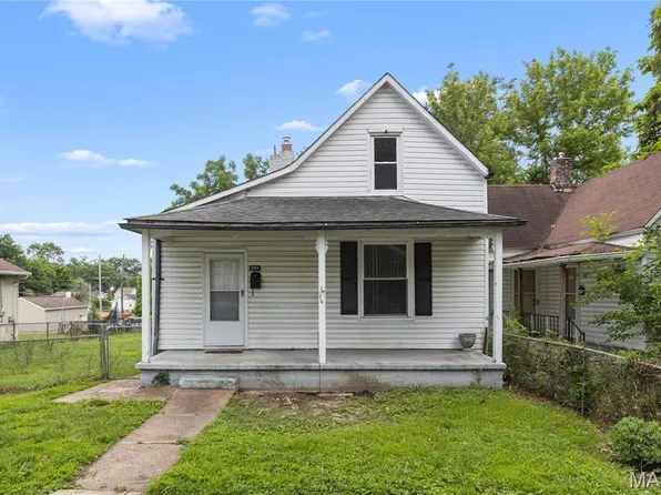 6704 Schofield Pl, Saint Louis, MO 63133