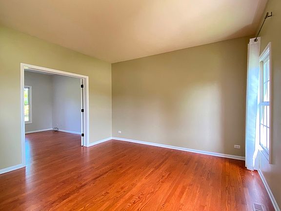 5th image of 720 Kendridge Ct