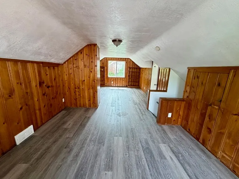 5944 Marseilles St — Photo 15