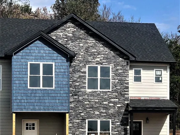 7 Emanuel Rd, Lynchburg, VA 24502