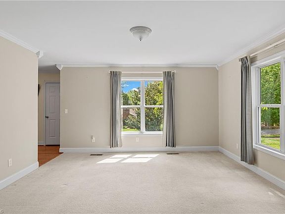 5th image of 5532 Folkstone Rd