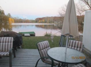 475 Round Lake Ct, Caledonia, MI 49316