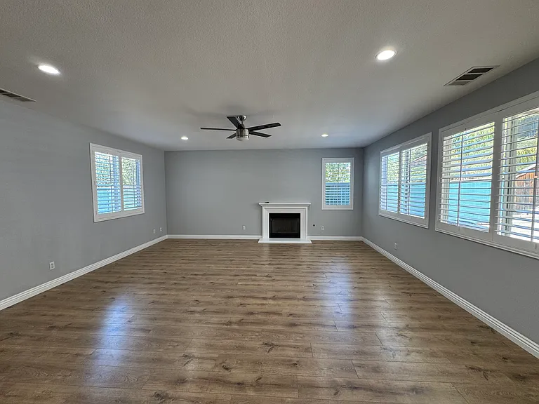 10973 Marygold Way — Photo 11