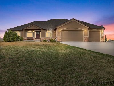 4512 Martingale Loop, Cheyenne, WY, 82009