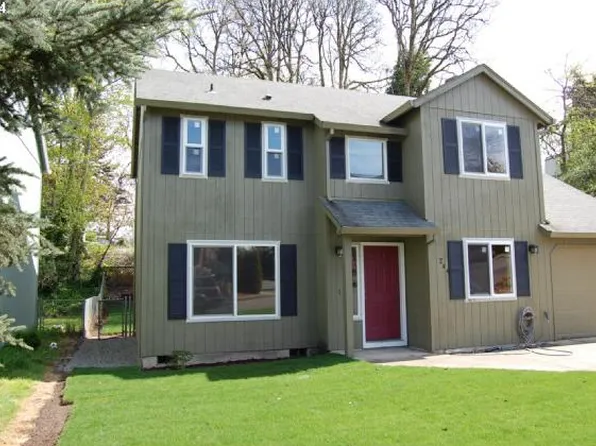 244 N 18th St, Saint Helens, OR 97051