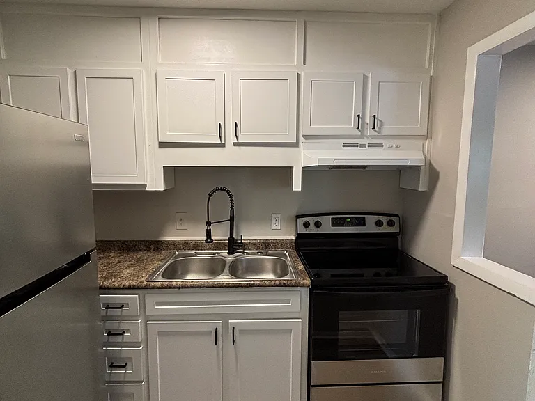 4009 Eunice St SW — Photo 23