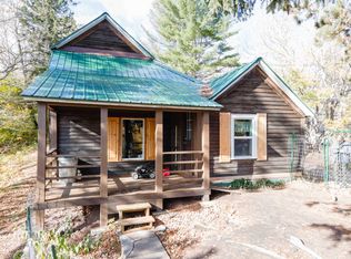 502 Kilmar St, Lake Linden, MI 49945