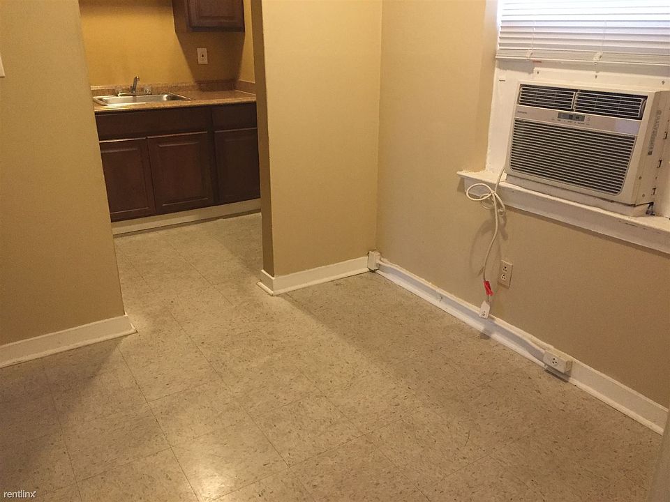 1st image of 3301 Navajo Dr APT 2