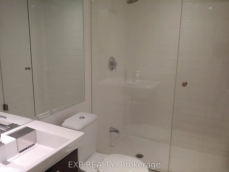 386 Yonge St #3115 — Photo 9