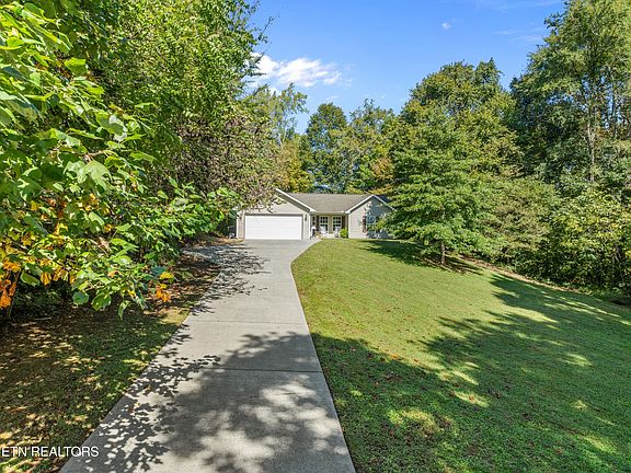 3rd image of 4603 Aggie Dr