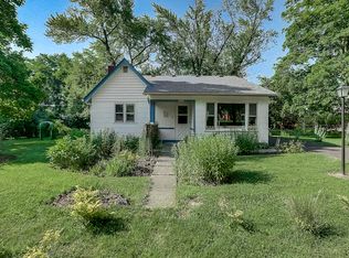 5009 W Orchard Dr, McHenry, IL 60050