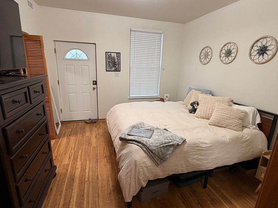King Bed