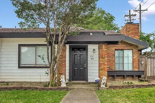332 W Corporate Dr Photo 1