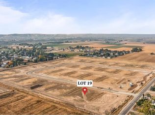19 Blane St, Emmett, ID 83617