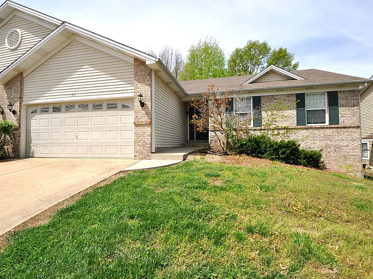 49-59 Monterey Cypress Dr — Photo 2