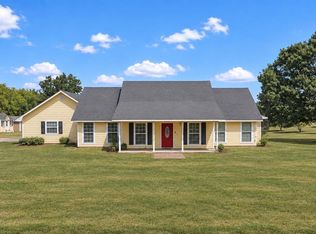 5048 Fairview Rd, Davis, OK 73030