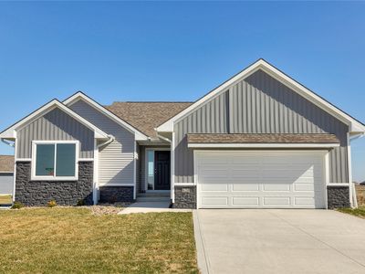 828 3rd St NW, Bondurant, IA, 50035
