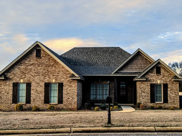 1601 Dominick Rd, Prattville, AL 36067