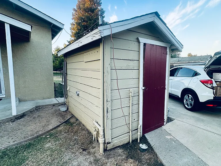 531 Haggin Ave #B — Photo 22