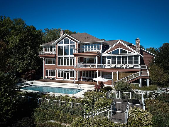 2nd image of 505 Marquette Dr
