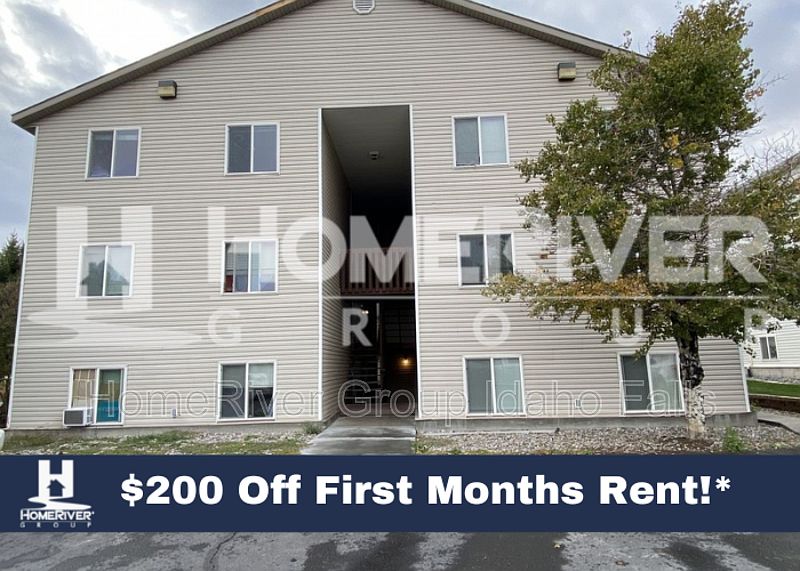 1st image of 163 N Center St APT 105