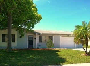3925 Endicott Dr, New Port Richey, FL 34652