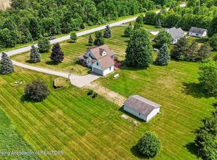 17120 Stuart Rd, Chesaning, MI 48616