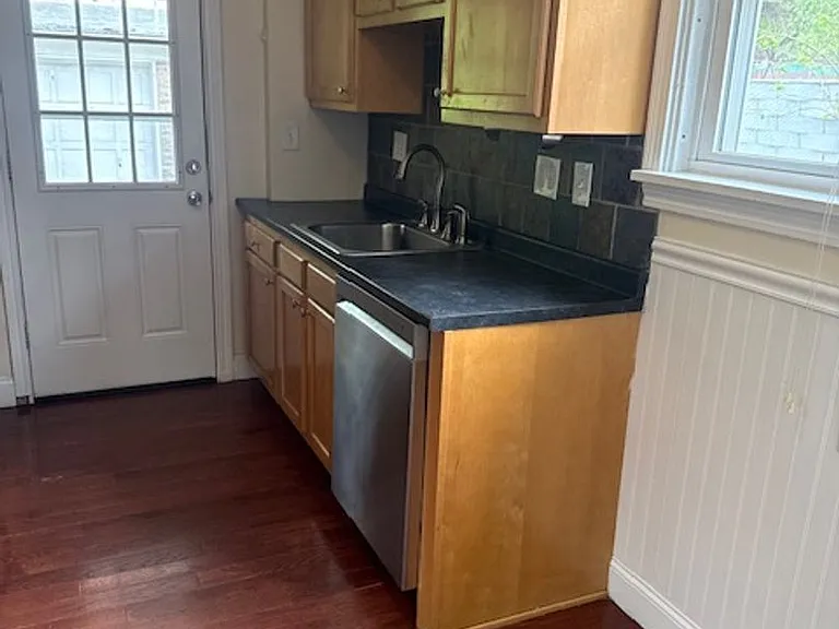 3552 Beechwood Blvd — Photo 4