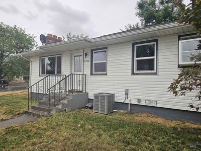 1722 11th Ave, Lewiston, ID, 83501