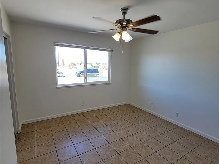 16001 Green Hill Dr #1 — Photo 4